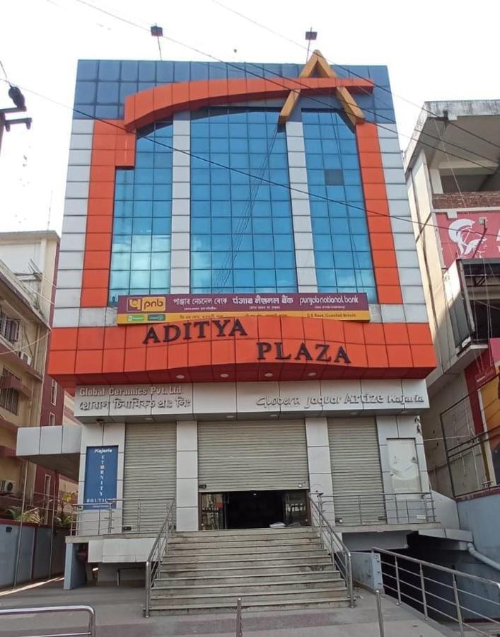 Aditya Inn Gauháti Kültér fotó
